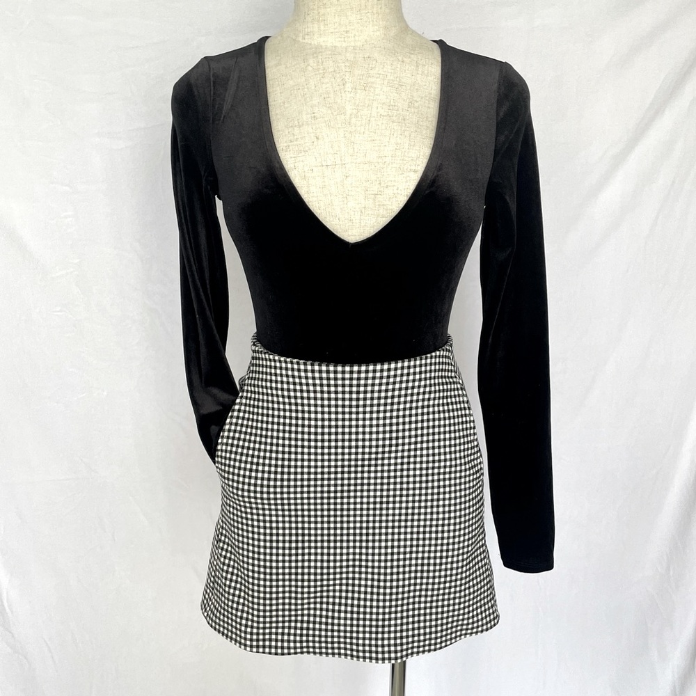 XS mini skirt with functional pockets from urban outfits
